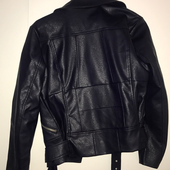 NEVER WORN** BB Dakota navy jacket - Picture 2 of 2